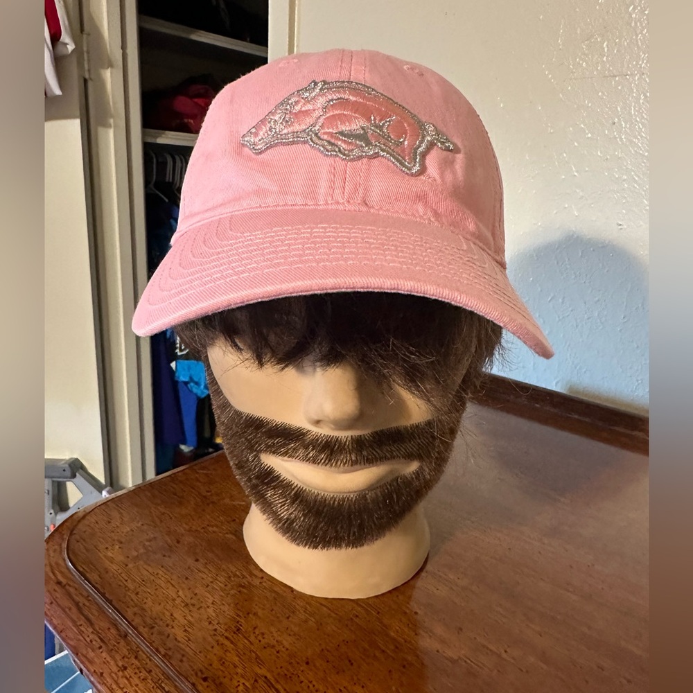 Vintage NCAA Arkansas Razorbacks “pink” hat 90s